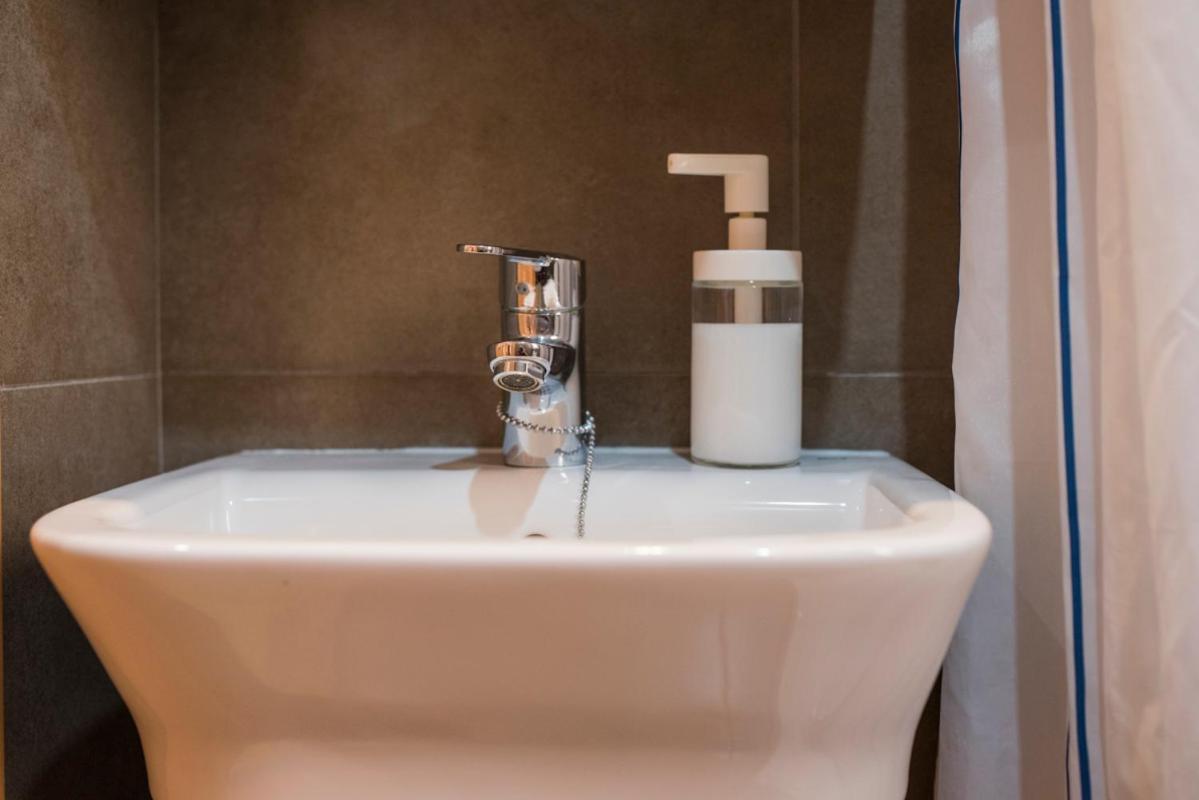 Sf2 - Sagrada Familia Bright & Quiet Apartment Barcelona Bagian luar foto