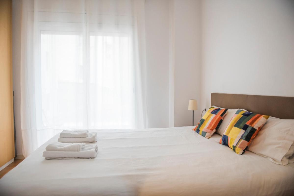 Sf2 - Sagrada Familia Bright & Quiet Apartment Barcelona Bagian luar foto
